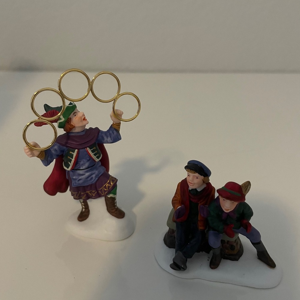 Department 56 Five Golden Rings 12 Days of Christmas Dickens Village - Picture 2 of 9